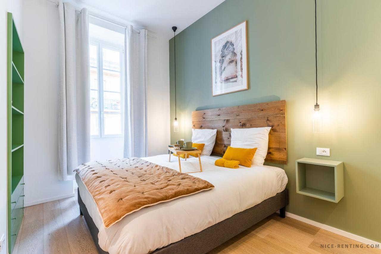 Renting - Bavastro - Luxurious Loft - 2 Bedroom - Ac - Balcony - Trendy Neighborhood Appartamento